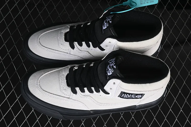 All categories Vans Vans series Vans Mid Vans China Vans Half Cab 33 Vans official retro casual simple versatile skateboard shoes VN000CXJYB2
